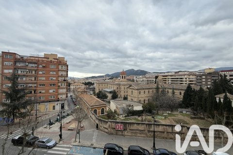 Apartment à vendre à Alcoy, Alicante, Espagne, 3 chambres, No. 185132 - photo 2