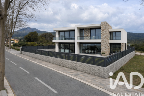 Продажа земельного участка в Виланова Д'эскорнальбу, Таррагона, Испания 555м2 №185130 - фото 9