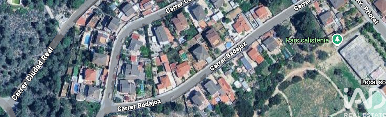 Land plot à La Bisbal Del Penedes, Tarragona, Espagne 352 m2 No. 185133