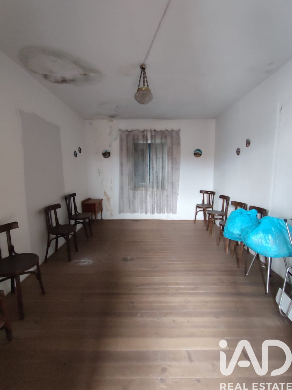 Villa i Veguellina de Orbigo, Leon, Spanien 3 sovrum, 264 kvm. Nr. 185134