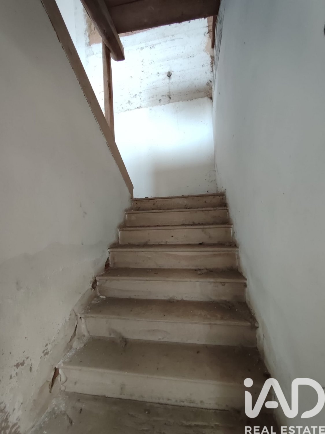Villa i Veguellina de Orbigo, Leon, Spanien 3 sovrum, 264 kvm. Nr. 185134