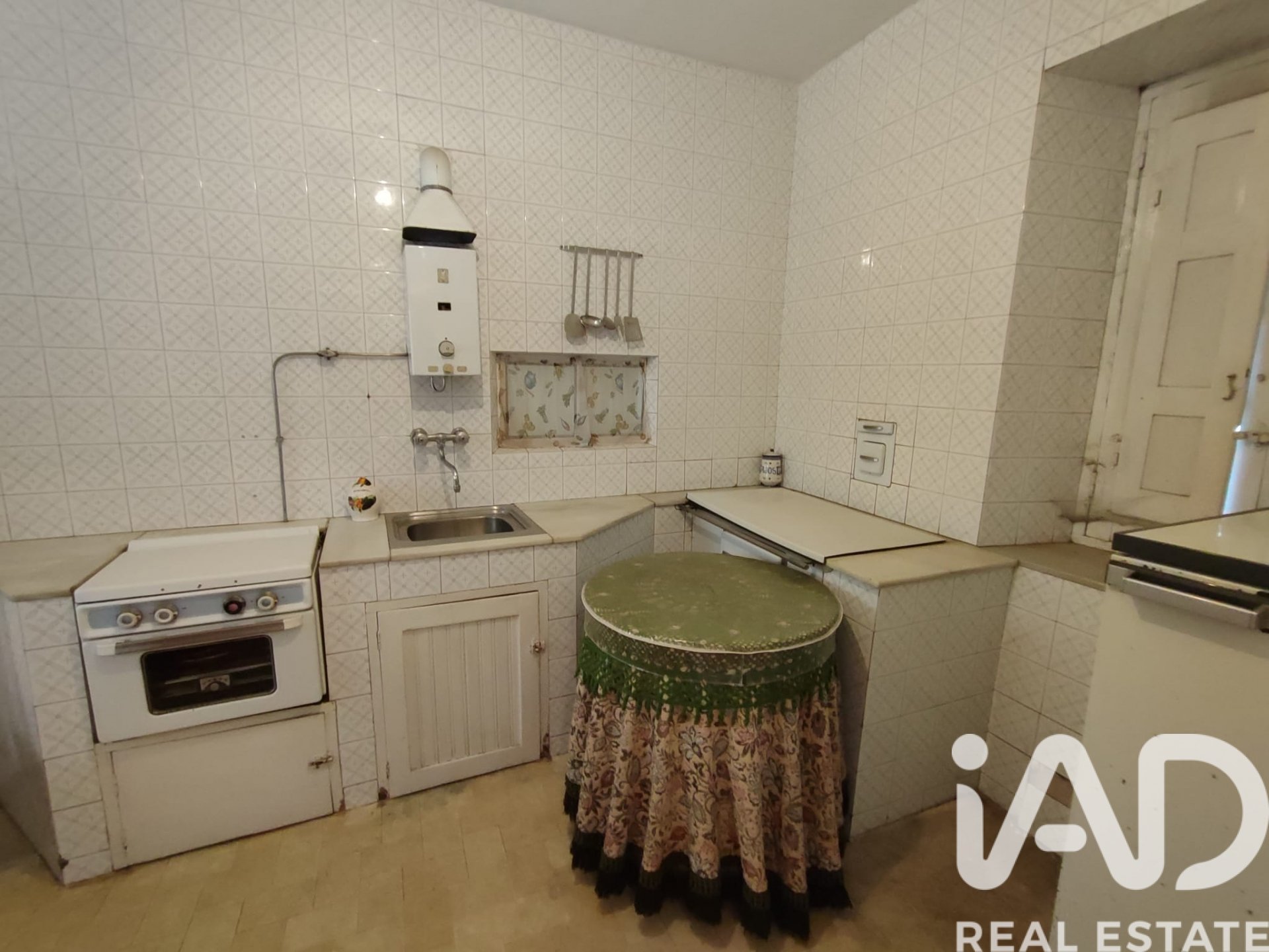 Villa i Veguellina de Orbigo, Leon, Spanien 3 sovrum, 264 kvm. Nr. 185134
