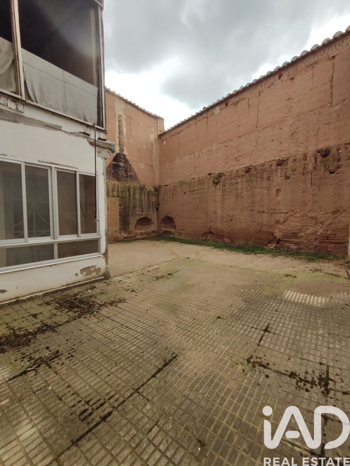 Villa i Veguellina de Orbigo, Leon, Spanien 3 sovrum, 264 kvm. Nr. 185134