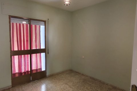 Apartment for sale in Ecija, Seville, Spain 3 bedrooms, 105 sq.m. No. 185131 - photo 19