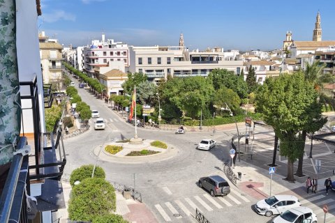Apartment for sale in Ecija, Seville, Spain 3 bedrooms, 105 sq.m. No. 185131 - photo 3