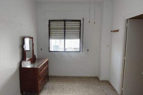 Apartment for sale in Ecija, Seville, Spain 3 bedrooms, 105 sq.m. No. 185131 - photo 21