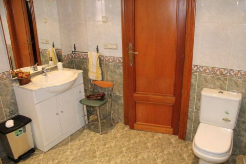 Продажа виллы Бенидорм, Аликанте, Испания 9 спален, 430м2 №118937 - фото 12