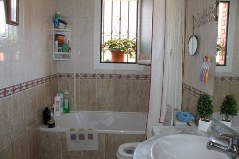 Продажа виллы Бенидорм, Аликанте, Испания 9 спален, 430м2 №118937 - фото 10