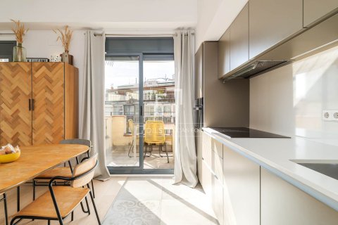 Ático en venta en Barcelona, España 3 dormitorios, 85 m2 No. 167565 - foto 9