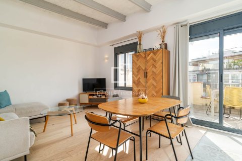 Ático en venta en Barcelona, España 3 dormitorios, 85 m2 No. 167565 - foto 4