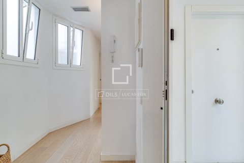 Ático en venta en Barcelona, España 3 dormitorios, 85 m2 No. 167565 - foto 20