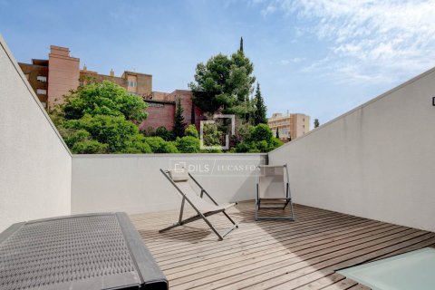 Villa en venta en Sant Just Desvern, Barcelona, España 4 dormitorios, 224 m2 No. 167566 - foto 5