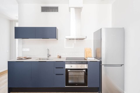 Продажа квартиры в Барселона, Испания 2 спальни, 83м2 №167570 - фото 10