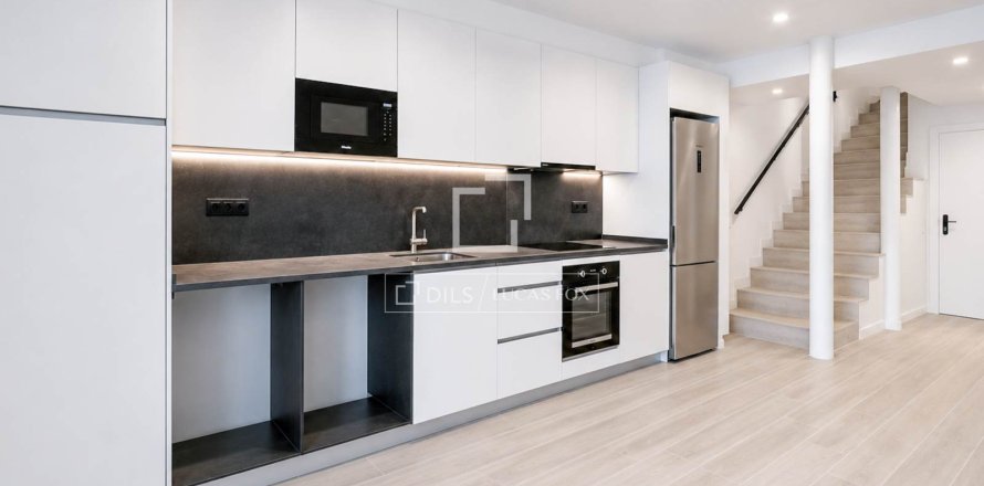 Penthouse w Sitges, Barcelona, Hiszpania 3 sypialnie, 97 mkw. nr 167567