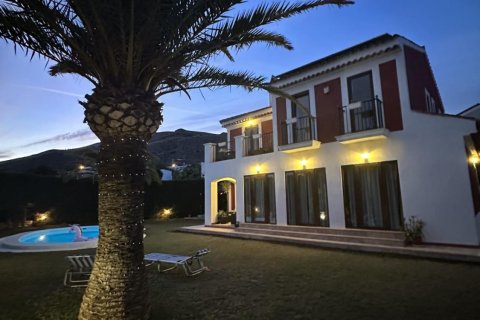 Villa pārdošanā Finestrat, Alicante, Spānijā 4 istabas, 209 m2 Nr. 150045 - attēls 5