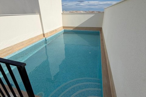 Apartment for sale in Torrevieja, Alicante, Spain 2 bedrooms, 75 sq.m. No. 150044 - photo 8