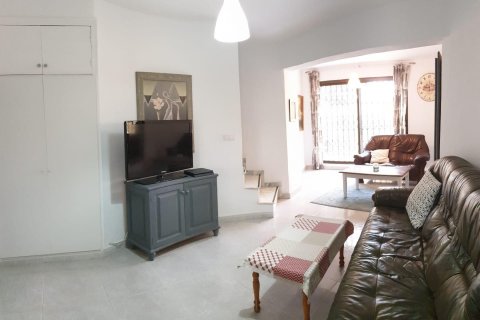 Villa à vendre à Alicante, Espagne, 6 chambres, 325 m2 No. 150048 - photo 8