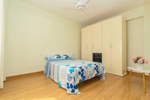Apartamento en venta en Torrevieja, Alicante, España 3 dormitorios, 125 m2 No. 150046 - foto 10