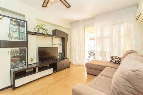 Apartamento en Torrevieja, Alicante, España 3 dormitorios, 125 m2 No. 150046