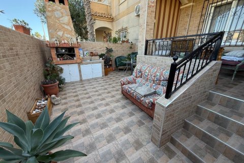 House zum Verkauf in Torrevieja, Alicante, Spanien 2 Schlafzimmer, 65 m2 Nr. 150049 - Foto 2