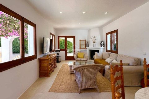 Huvila myytävänä Els Canutells, Menorca, Espanja, 4 makuuhuonetta, 151 m2 No. 110893 - kuva 8