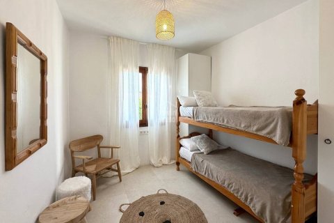 Huvila myytävänä Els Canutells, Menorca, Espanja, 4 makuuhuonetta, 151 m2 No. 110893 - kuva 13