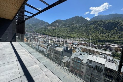 Huoneisto Principado De Andorra (Ninguna Poblacion Tiene C.P.), Lleida, Espanja 5 makuuhuonetta, 706 m2 No. 160485