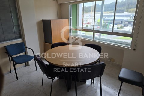 Oficina en alquiler en La Coruña, España No. 160488 - foto 2