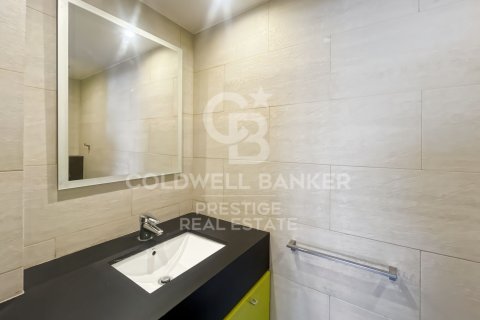 Apartment à louer à Esplugues de Llobregat, Barcelona, Espagne, 3 chambres, 210 m2 No. 160486 - photo 17