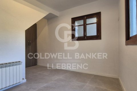 Duplex for rent in Barcelona, Spain 4 bedrooms,  No. 160487 - photo 19