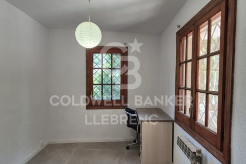 Duplex for rent in Barcelona, Spain 4 bedrooms,  No. 160487 - photo 13
