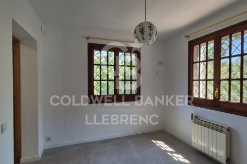 Duplex for rent in Barcelona, Spain 4 bedrooms,  No. 160487 - photo 12