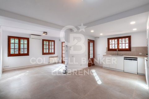 Duplex zur Miete in Barcelona, Spanien 4 Schlafzimmer,  Nr. 160487 - Foto 3