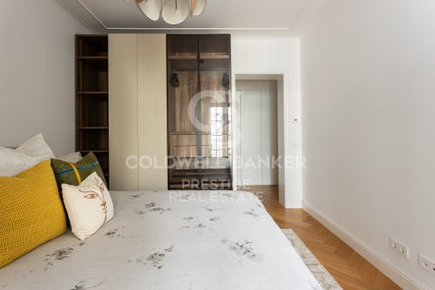 Apartament w Barcelona, Hiszpania 3 sypialnie, 181 mkw. nr 160484 – zdjęcie 13