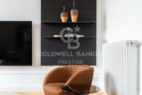 Apartament w Barcelona, Hiszpania 3 sypialnie, 181 mkw. nr 160484 – zdjęcie 10