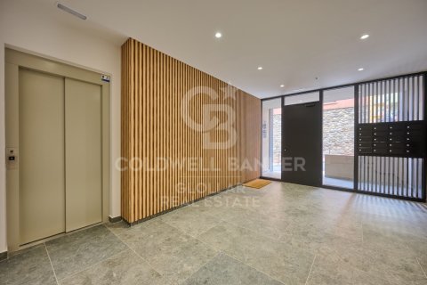 Аренда квартиры в Герона, Испания 3 спальни, 123м2 №160482 - фото 24