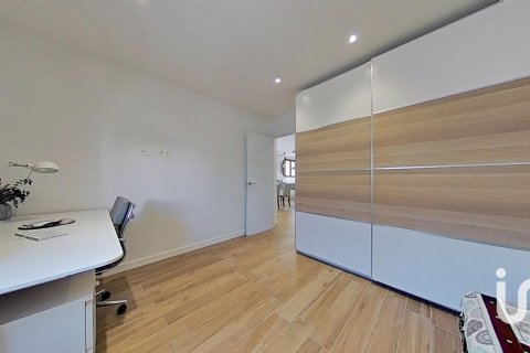 Apartment for sale in Artana, Castellon, Spain 3 bedrooms, 131 sq.m. No. 185697 - photo 7