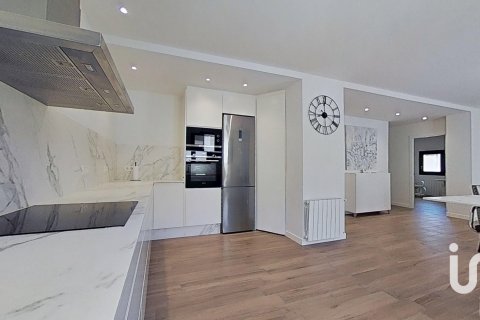 Apartment for sale in Artana, Castellon, Spain 3 bedrooms, 131 sq.m. No. 185697 - photo 17