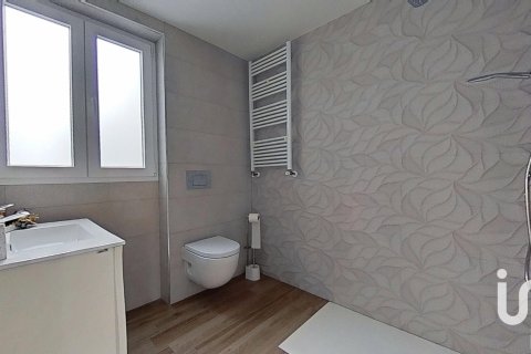 Apartment for sale in Artana, Castellon, Spain 3 bedrooms, 131 sq.m. No. 185697 - photo 20