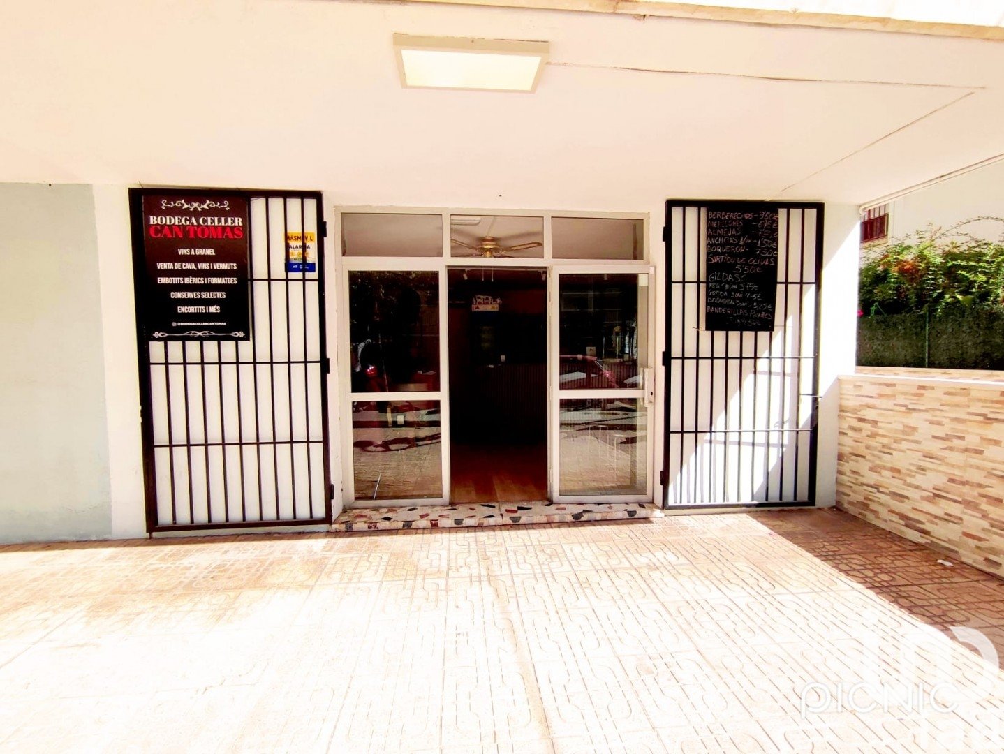 Propiedad comercial en Cunit, Tarragona, España 50 m2 No. 185699