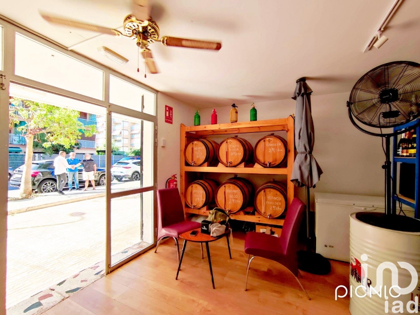 Propiedad comercial en Cunit, Tarragona, España 50 m2 No. 185699