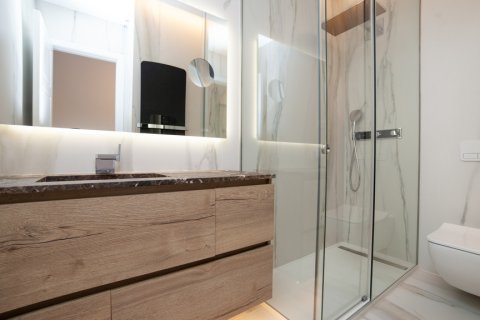 Apartment à louer à Madrid, Espagne, 3 chambres, 175 m2 No. 164570 - photo 28