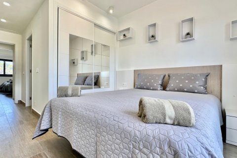 Аренда квартиры в Финестрат, Аликанте, Испания 2 спальни, 120м2 №146709 - фото 15