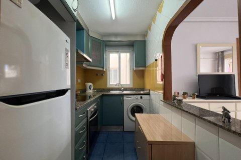 Apartamento en venta en Torrevieja, Alicante, España 2 dormitorios, 62 m2 No. 146710 - foto 18