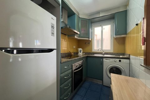 Apartamento en venta en Torrevieja, Alicante, España 2 dormitorios, 62 m2 No. 146710 - foto 17