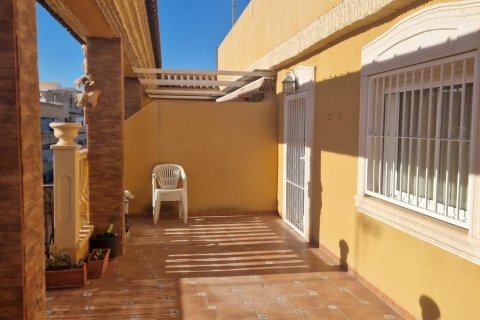 Apartamento en venta en La Florida, Alicante, España 35 m2 No. 146712 - foto 1
