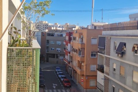 Apartamento en venta en La Florida, Alicante, España 35 m2 No. 146712 - foto 6