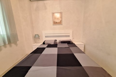 Apartamento en alquiler en Torrevieja, Alicante, España 1 dormitorio, 43 m2 No. 146715 - foto 4