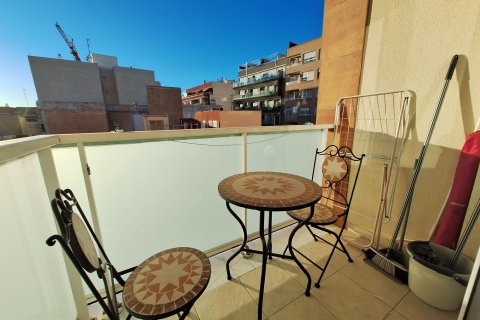 Apartamento en alquiler en Torrevieja, Alicante, España 1 dormitorio, 43 m2 No. 146715 - foto 11