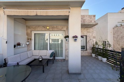 House à vendre à Torrevieja, Alicante, Espagne, 3 chambres, 197 m2 No. 196898 - photo 15